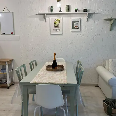 The Alice Nest Apartamento Peschiera del Garda